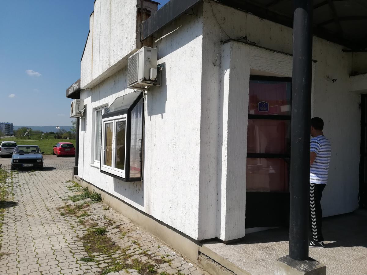 Apartmani Filipovic Kladovo Dış mekan fotoğraf